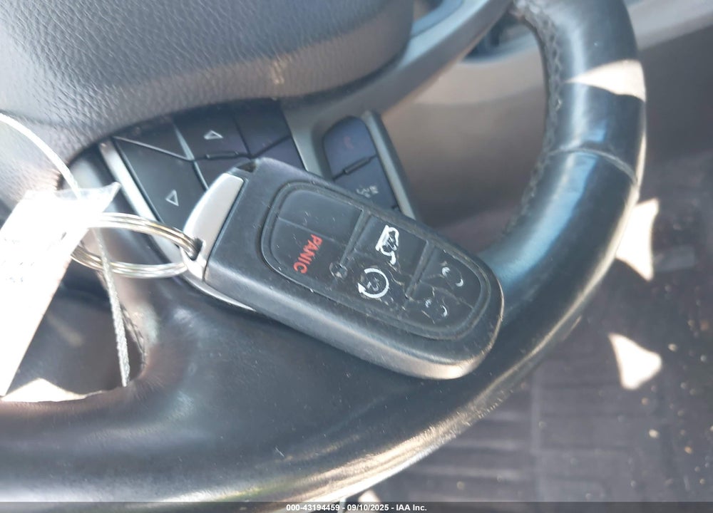 2019 JEEP CHEROKEE VIN: 1C4PJLDB3KD144498