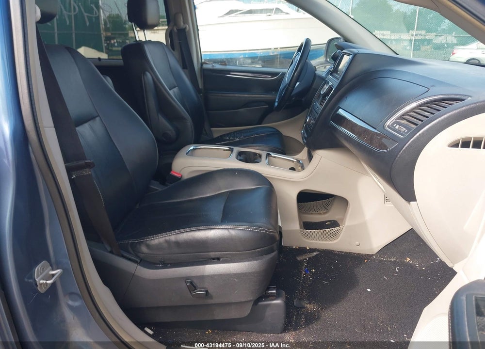 2012 CHRYSLER TOWN & COUNTRY TOURING-L VIN: 2C4RC1CG8CR105960
