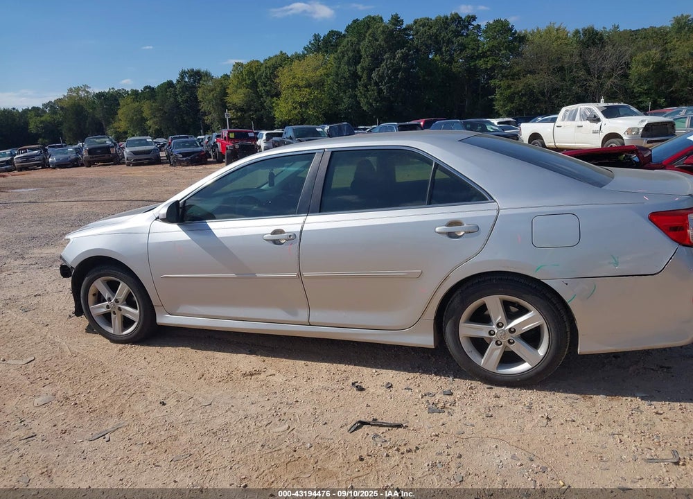 2013 TOYOTA CAMRY SE VIN: 4T1BF1FK5DU243531