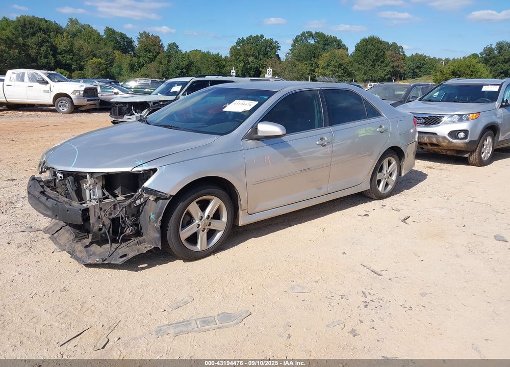 2013 TOYOTA CAMRY SE VIN: 4T1BF1FK5DU243531