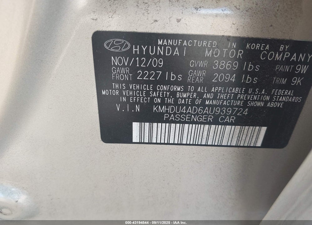 2010 HYUNDAI ELANTRA VIN: KMHDU4AD6AU939724