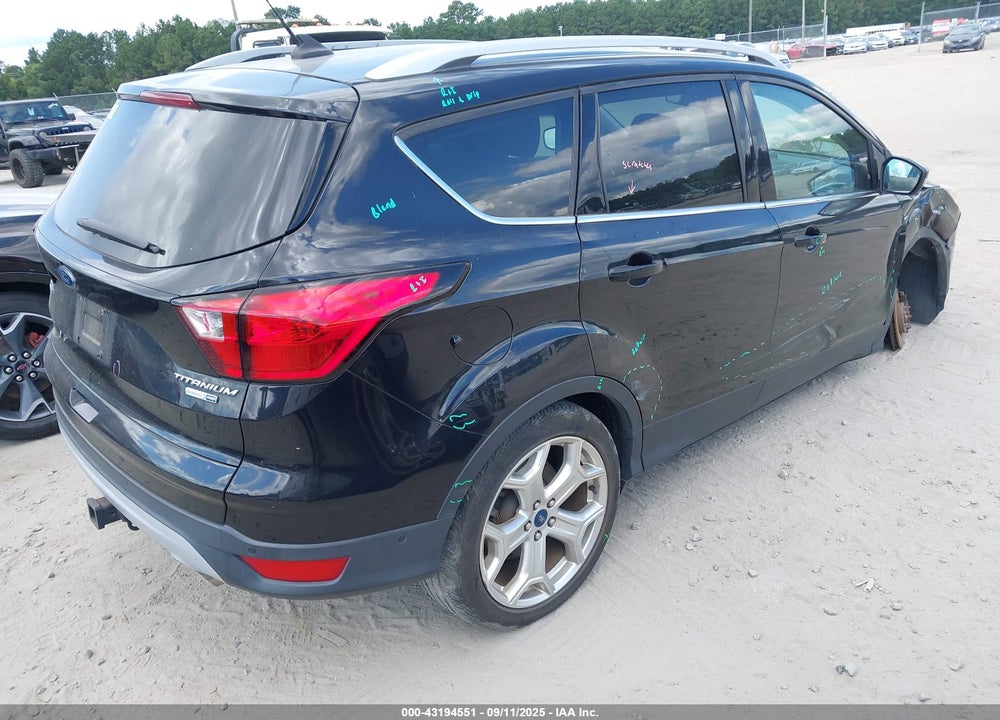 2019 FORD ESCAPE VIN: 1FMCU9J96KUA29660