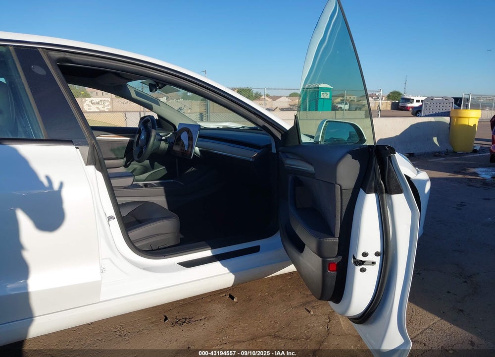 2023 TESLA MODEL 3 VIN: 5YJ3E1EC4PF502755