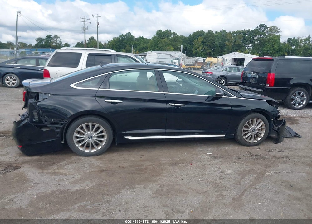 2015 HYUNDAI SONATA VIN: 5NPE34AF6FH041381
