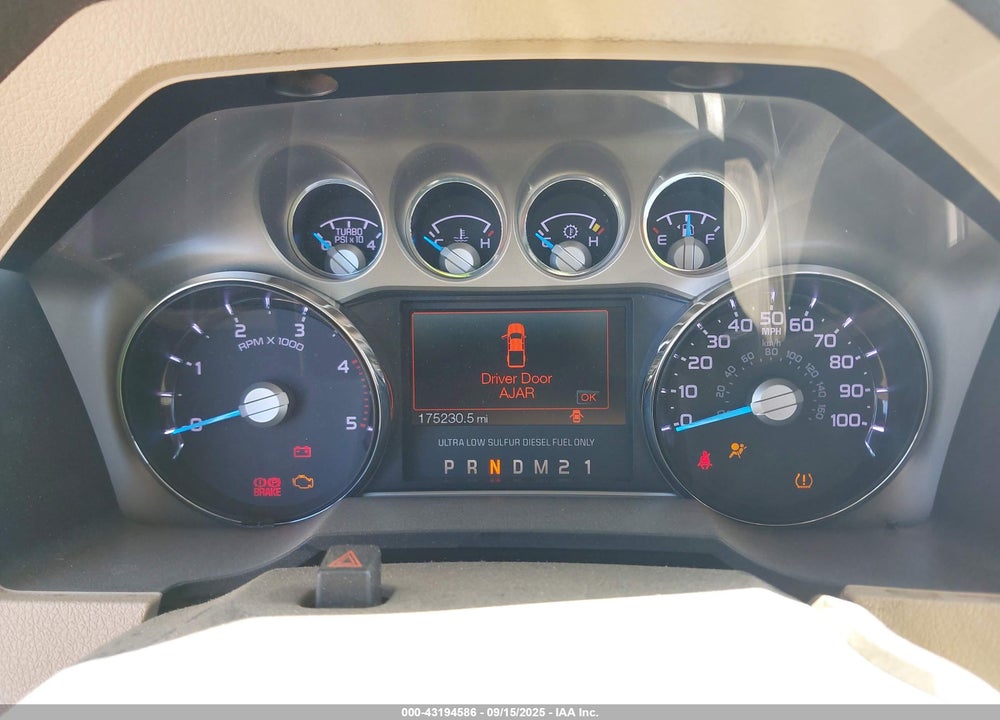 2011 FORD F-250 VIN: 1FT7W2BT2BEC80476