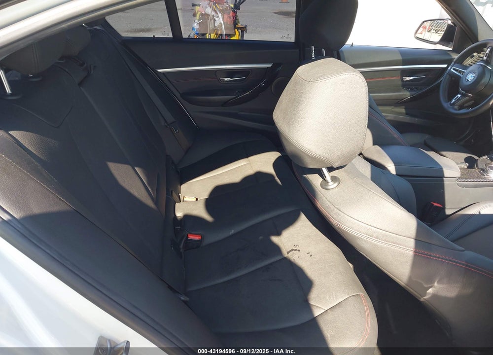 2017 BMW 3 SERIES VIN: WBA8B9G39HNU55104