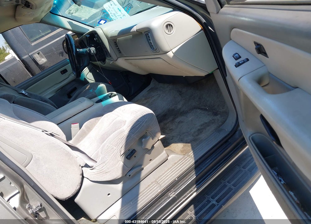 2002 CHEVROLET SUBURBAN 1500 LS VIN: 3GNEC16Z72G346755
