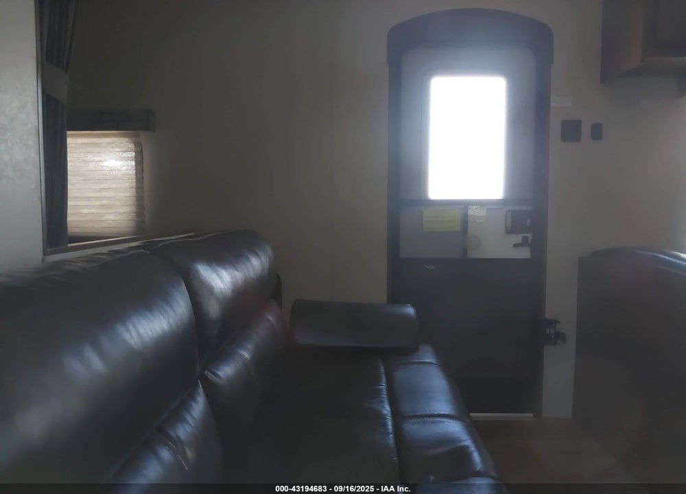 2016 TRAILER JAYCO TRAVEL VIN: 1UJBJ0BN7G17V0966