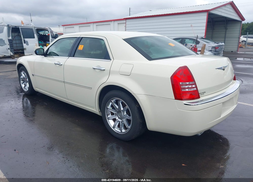 2006 CHRYSLER 300 VIN: 2C3KA63H06H441811