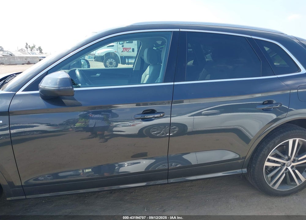 2020 AUDI Q5 VIN: WA1E2AFY0L2087405