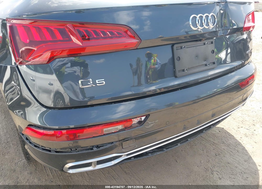 2020 AUDI Q5 VIN: WA1E2AFY0L2087405