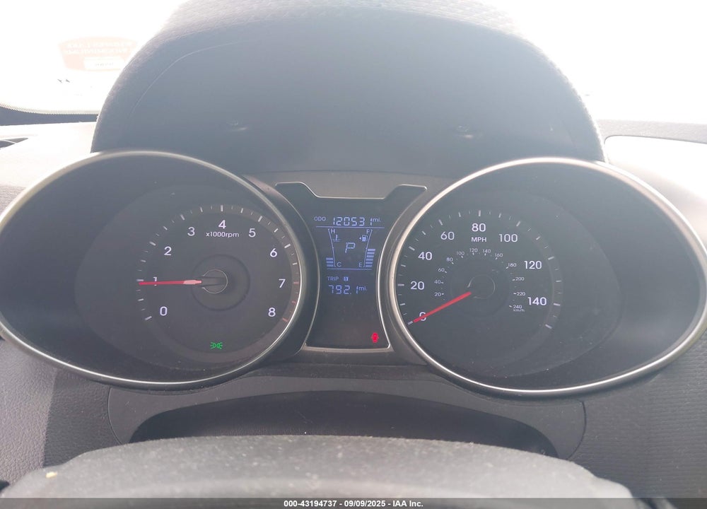 2013 HYUNDAI VELOSTER VIN: KMHTC6AD7DU122115