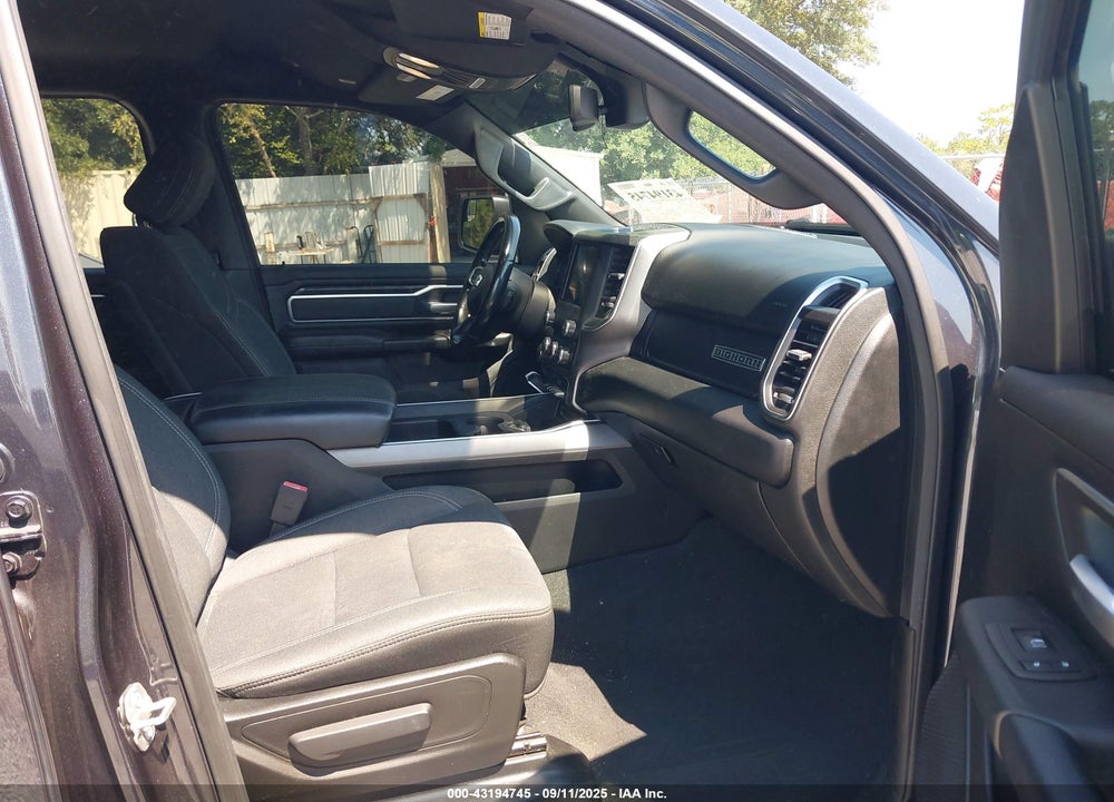 2019 RAM 1500 BIG HORN/LONE STAR 4X2 5'7 BOX VIN: 1C6RREFT8KN601052