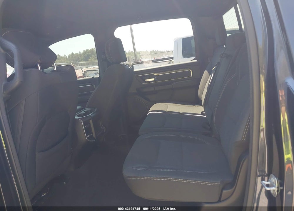 2019 RAM 1500 BIG HORN/LONE STAR 4X2 5'7 BOX VIN: 1C6RREFT8KN601052