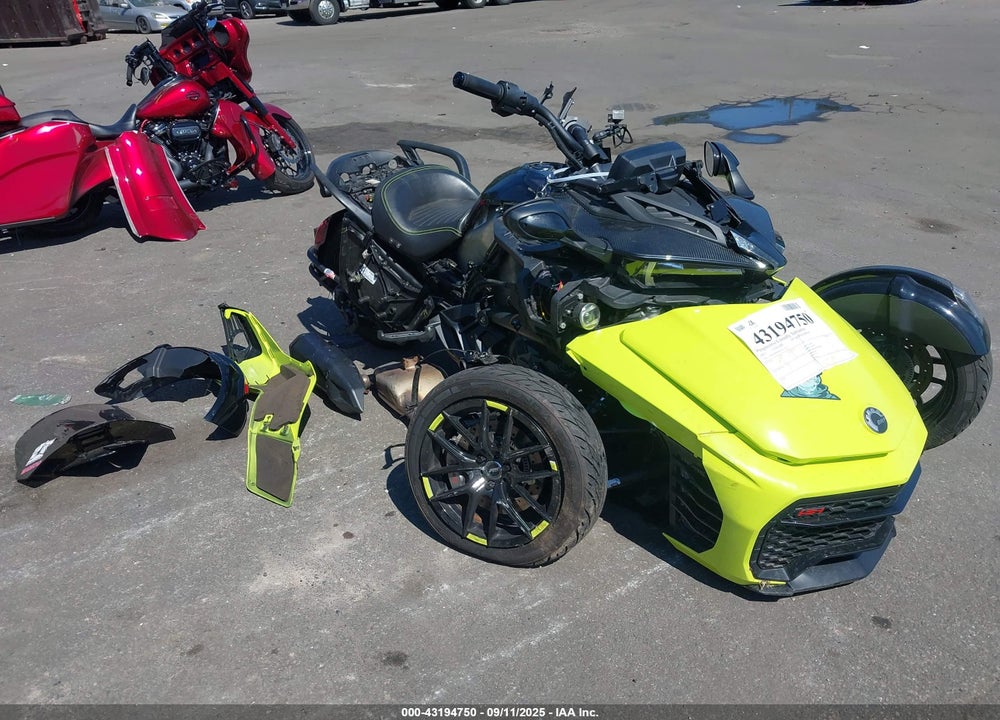 2022 CAN-AM SPYDER ROADSTER F3-S/F3-S SPECIAL SERIES VIN: 2BXRDDD29NV001022