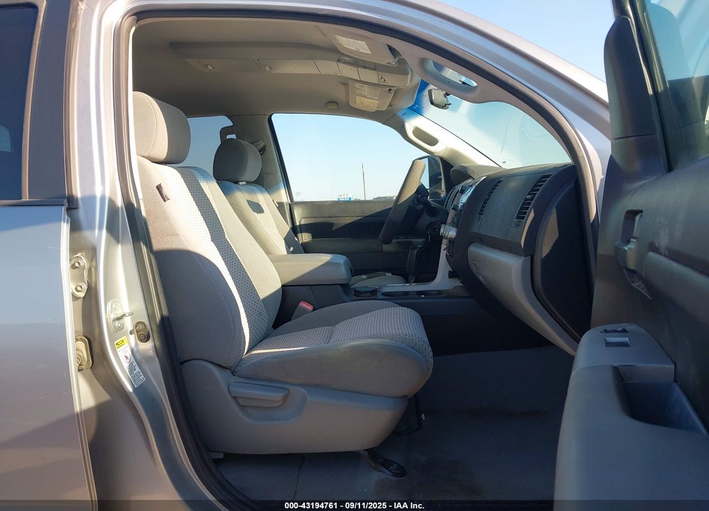 2008 TOYOTA TUNDRA SR5 5.7L V8 VIN: 5TFEV54158X052184