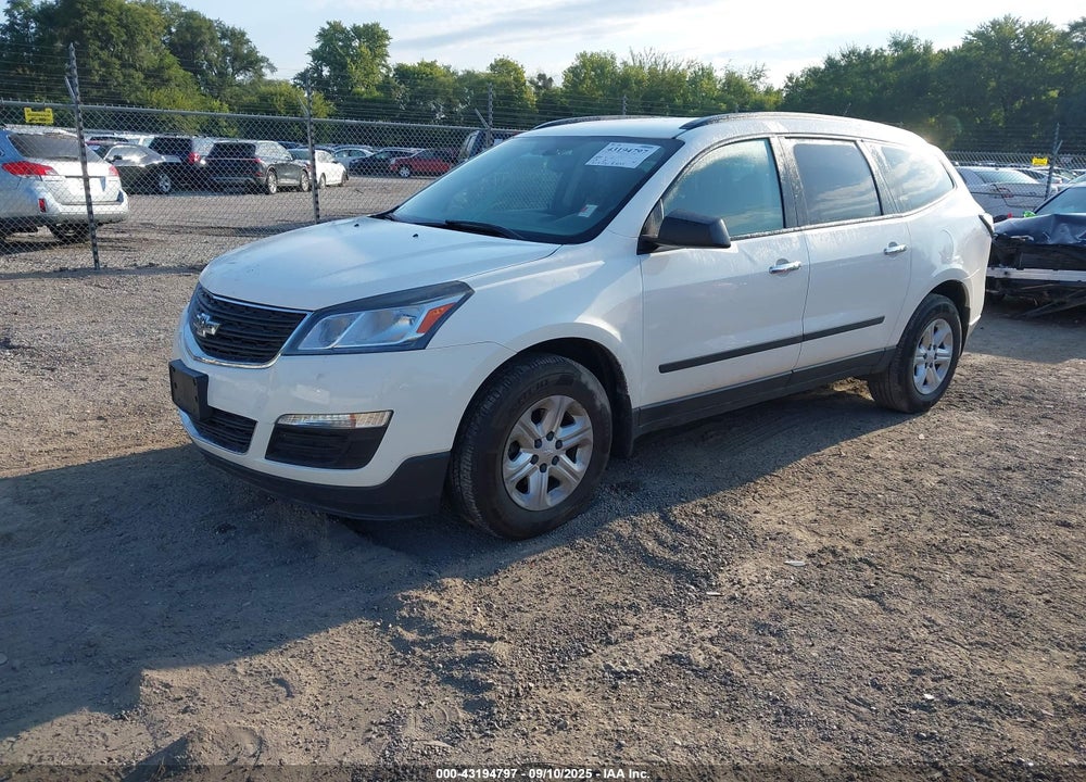 2013 CHEVROLET TRAVERSE LS VIN: 1GNKVFED5DJ177157