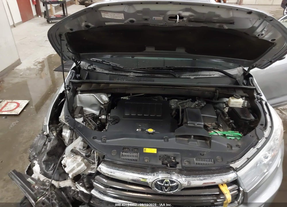 2015 TOYOTA HIGHLANDER VIN: 5TDJKRFH0FS158814
