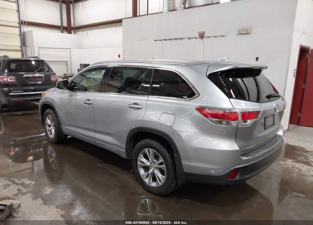 2015 TOYOTA HIGHLANDER VIN: 5TDJKRFH0FS158814