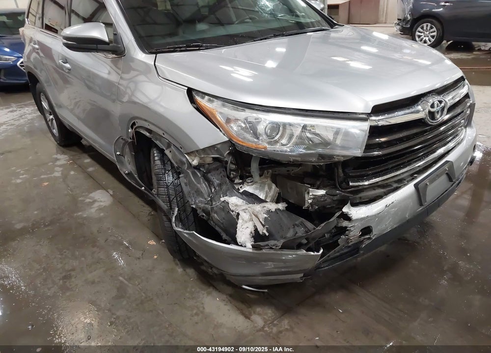 2015 TOYOTA HIGHLANDER VIN: 5TDJKRFH0FS158814