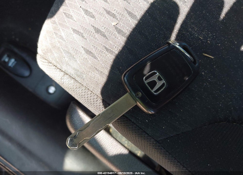 2015 HONDA CIVIC VIN: 2HGFB2F56FH562980