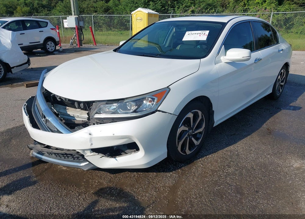 2017 HONDA ACCORD VIN: 1HGCR2F72HA087183