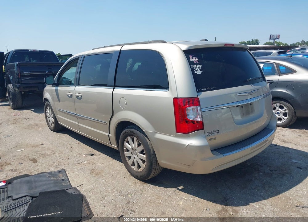 2014 CHRYSLER TOWN & COUNTRY VIN: 2C4RC1BG3ER348449
