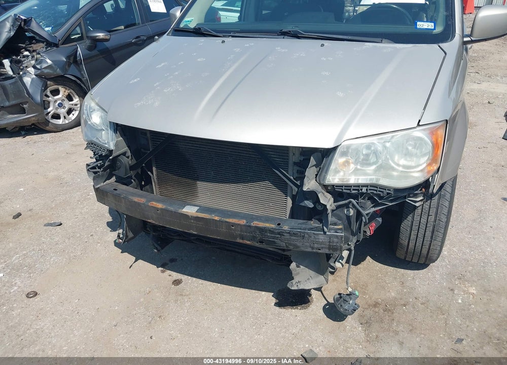 2014 CHRYSLER TOWN & COUNTRY VIN: 2C4RC1BG3ER348449