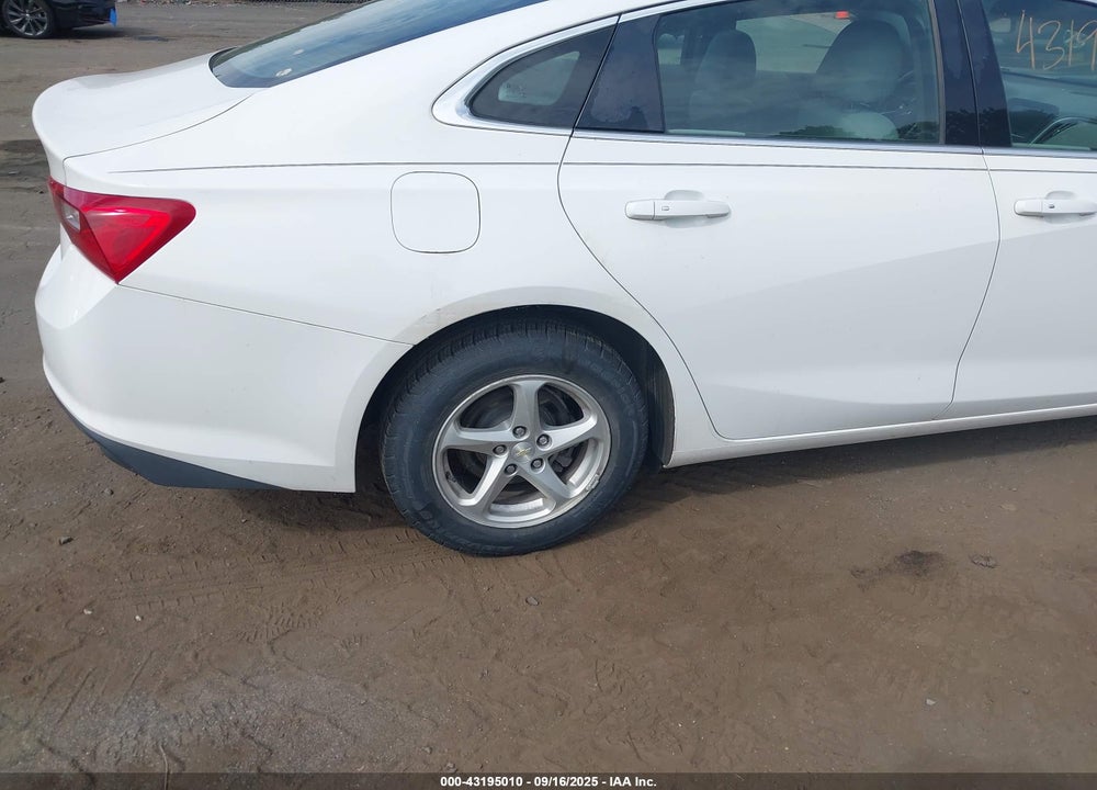 2018 CHEVROLET MALIBU VIN: 1G1ZC5ST2JF246574