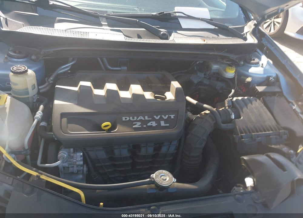 2014 CHRYSLER 200 VIN: 1C3CCBBB6EN112296