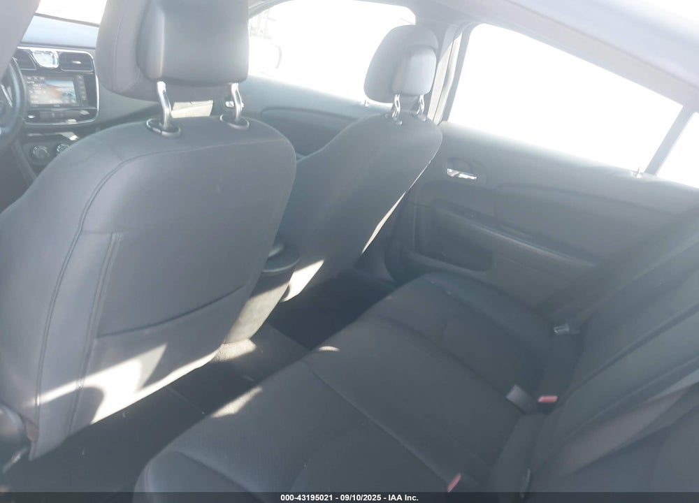 2014 CHRYSLER 200 VIN: 1C3CCBBB6EN112296