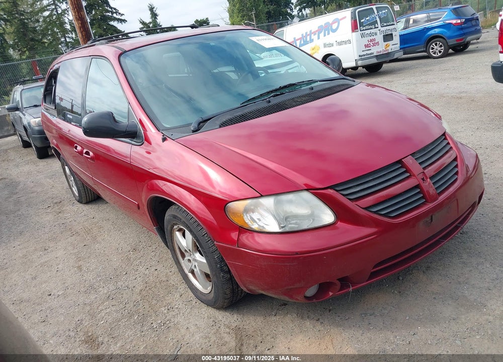2005 DODGE GRAND CARAVAN SXT VIN: 2D4GP44L75R565691