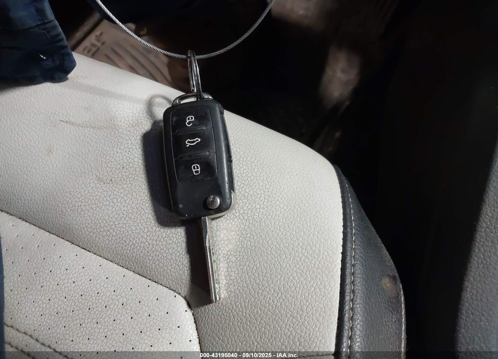 2016 VOLKSWAGEN JETTA 1.8T SPORT VIN: 3VWD17AJ8GM237001