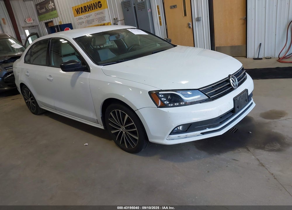 2016 VOLKSWAGEN JETTA 1.8T SPORT VIN: 3VWD17AJ8GM237001