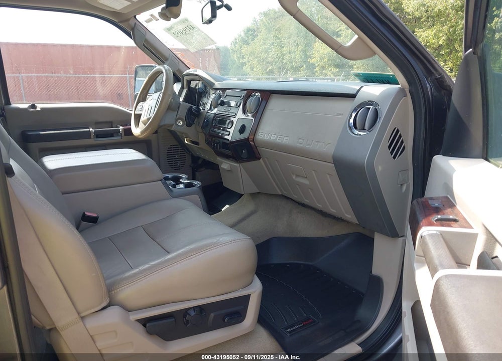 2008 FORD F-250 LARIAT VIN: 1FTSW21R38EC45101