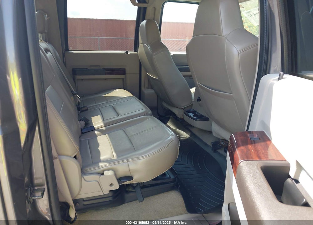 2008 FORD F-250 LARIAT VIN: 1FTSW21R38EC45101