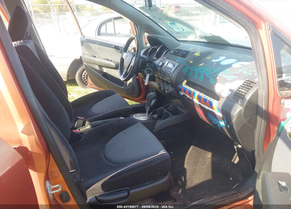 2007 HONDA FIT SPORT VIN: JHMGD38657S052895