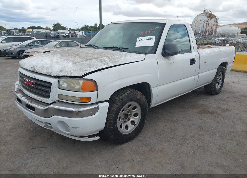 2005 GMC NEW SIERRA C1500 VIN: 1GTEC14V65Z900736