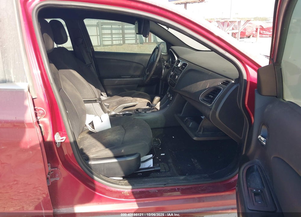 2013 CHRYSLER 200 VIN: 1C3CCBBB9DN501447