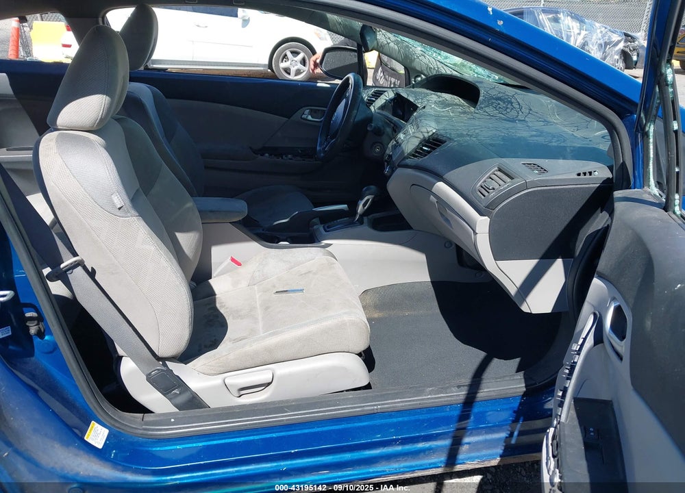 2012 HONDA CIVIC VIN: 2HGFG3B8XCH528186