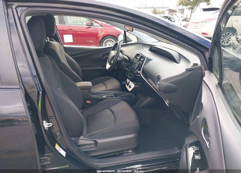 2018 TOYOTA PRIUS TWO VIN: JTDKBRFU9J3063552