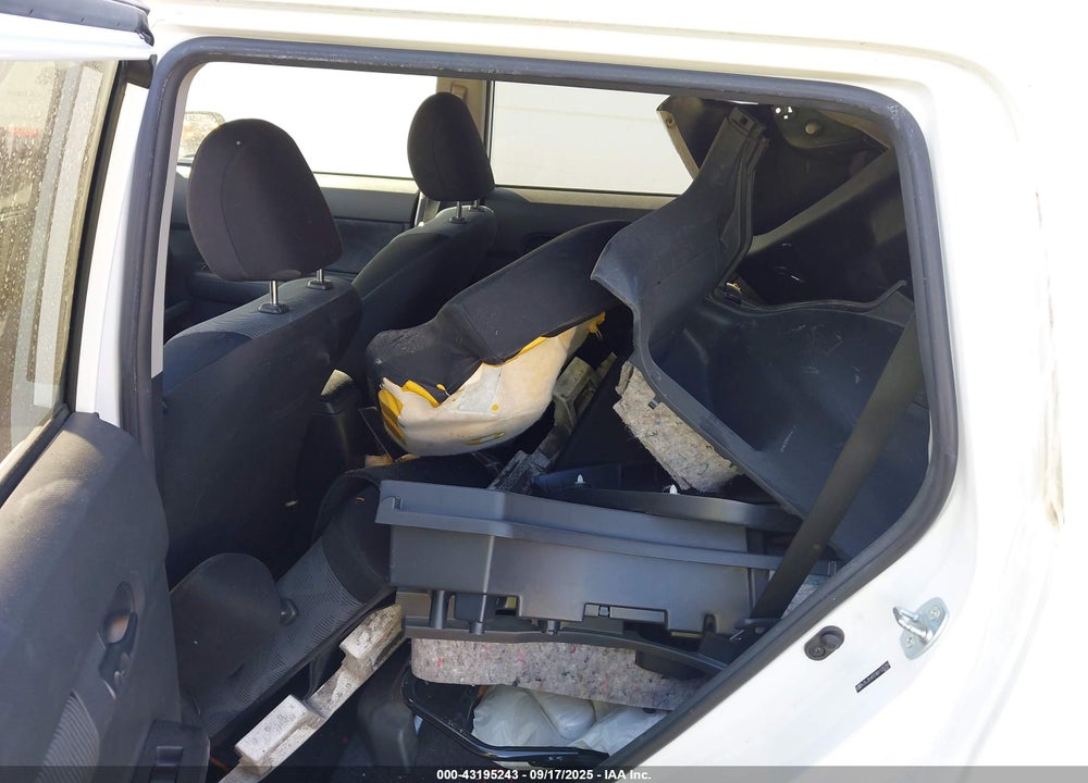 2011 SCION XB VIN: JTLZE4FE9B1125759