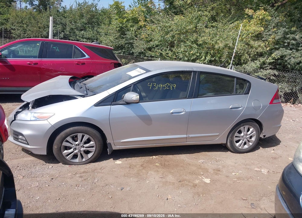 2013 HONDA INSIGHT VIN: JHMZE2H75DS000123