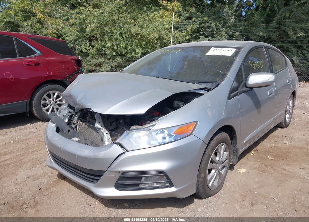 2013 HONDA INSIGHT VIN: JHMZE2H75DS000123