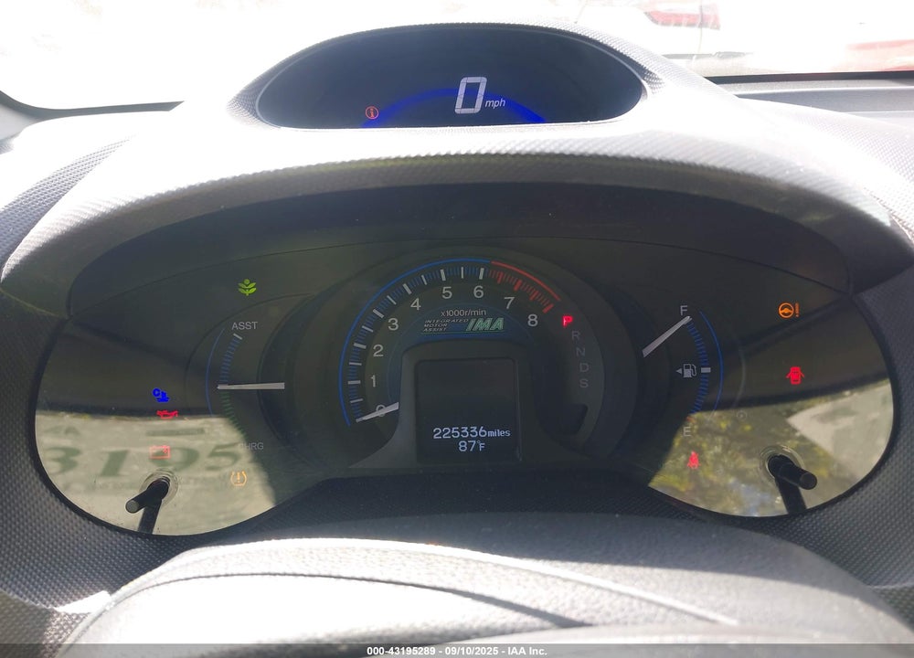2013 HONDA INSIGHT VIN: JHMZE2H75DS000123
