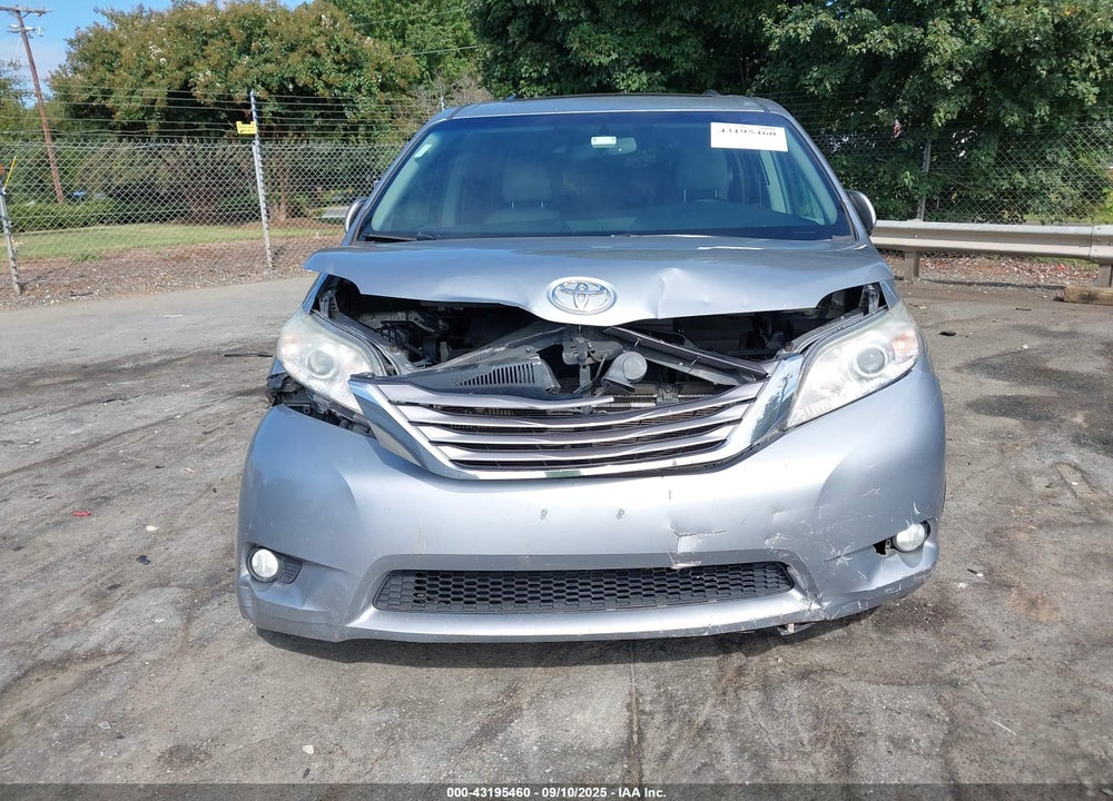 2016 TOYOTA SIENNA XLE 8 PASSENGER VIN: 5TDYK3DC6GS725712
