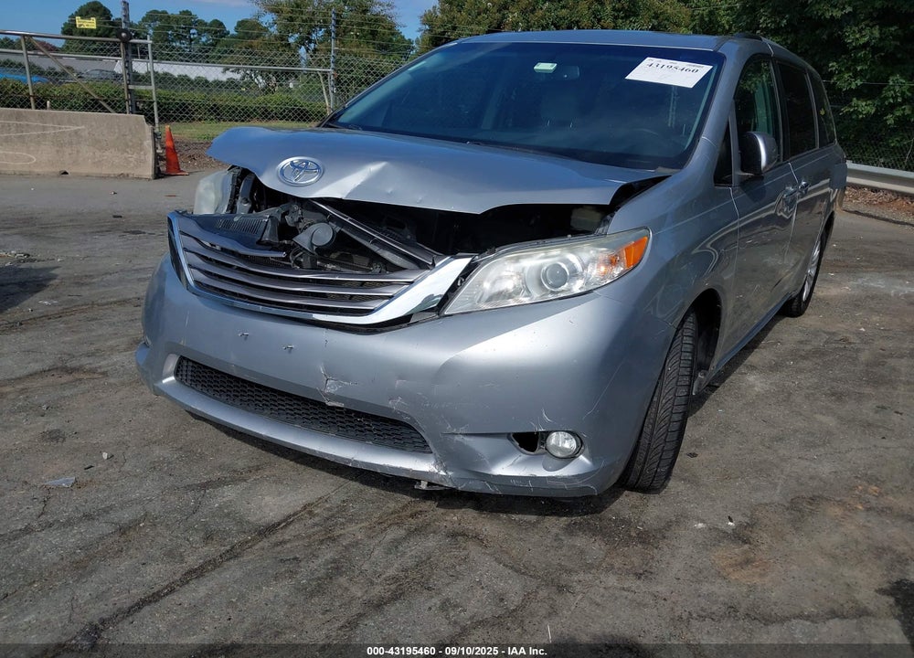 2016 TOYOTA SIENNA XLE 8 PASSENGER VIN: 5TDYK3DC6GS725712