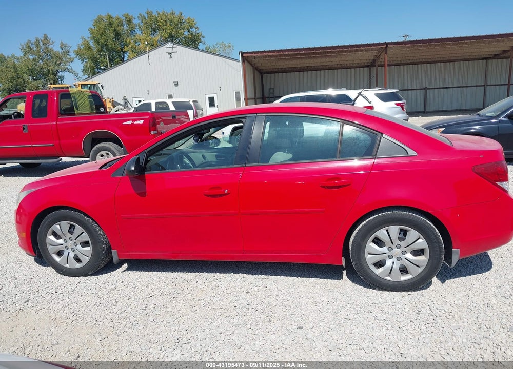 2014 CHEVROLET CRUZE VIN: 1G1PA5SH8E7122527