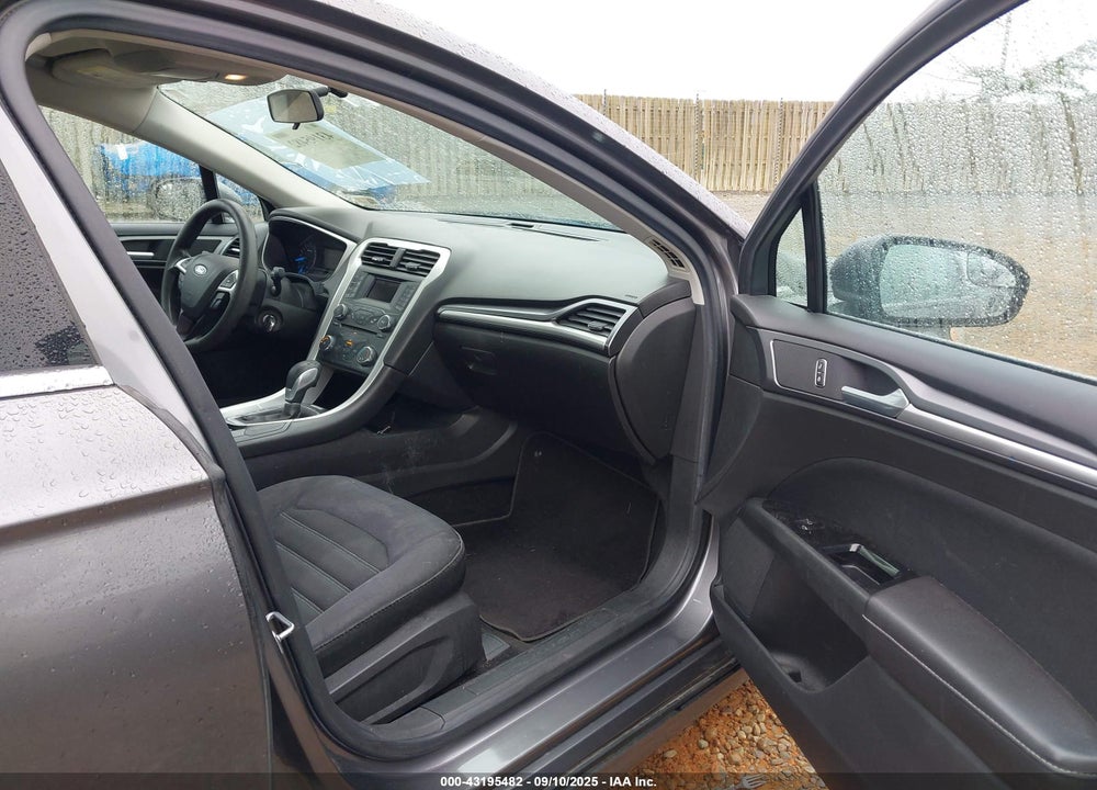 2013 FORD FUSION SE VIN: 3FA6P0H72DR165387