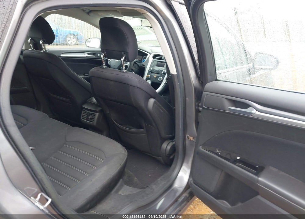 2013 FORD FUSION SE VIN: 3FA6P0H72DR165387